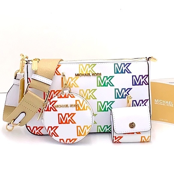 MICHAEL KORS
Jet Set Logo Crossbody Bag with Case for Apple AirPods Pro - Picture 2 of 16